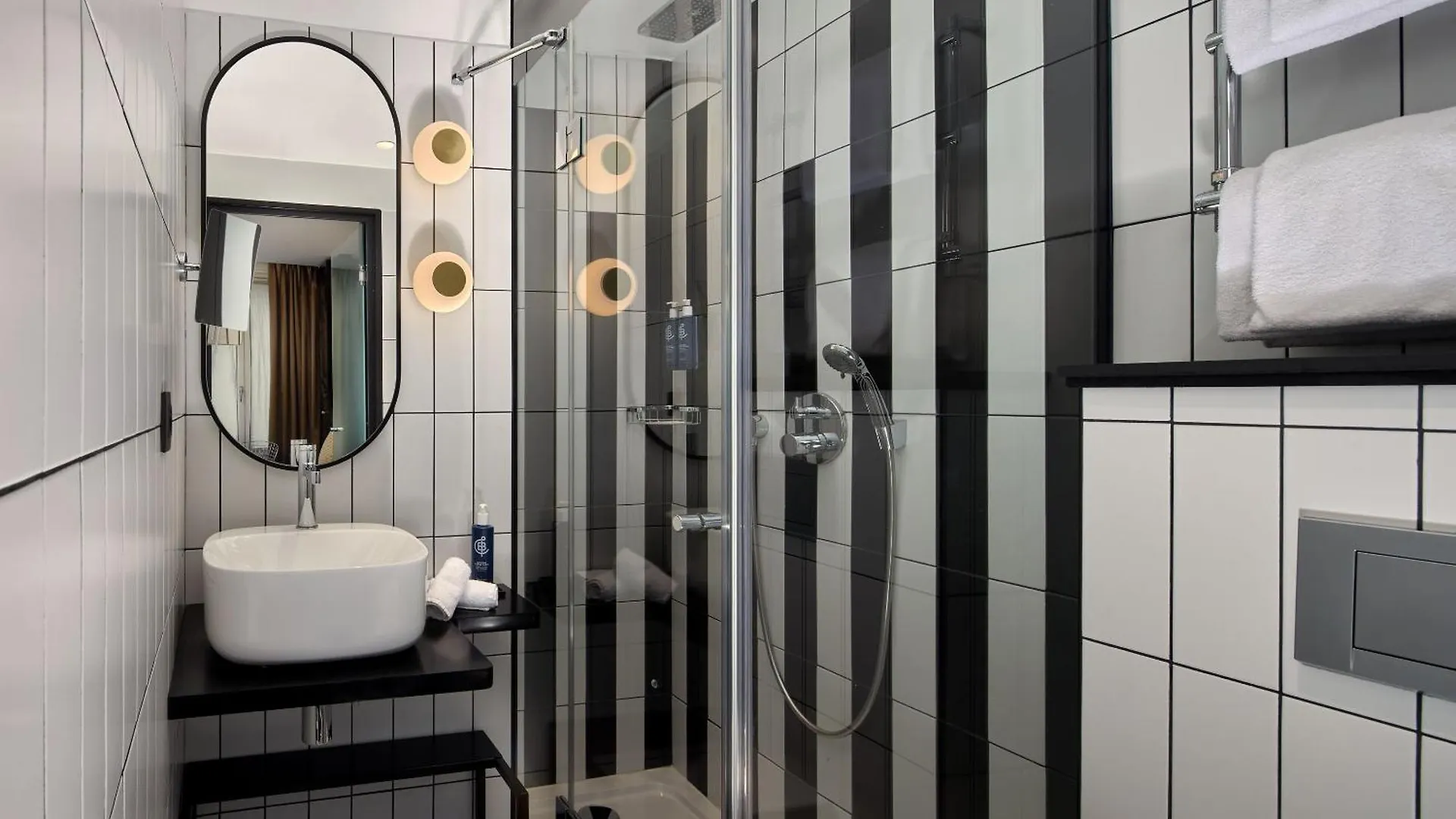 Platine Hotel 4*