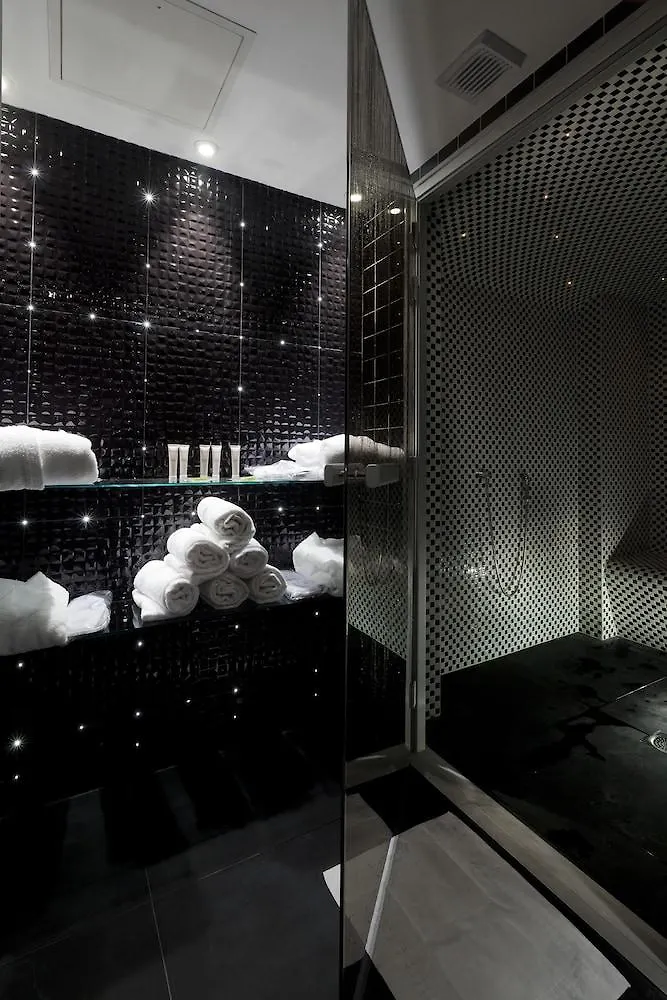 Hotel Platine 4*